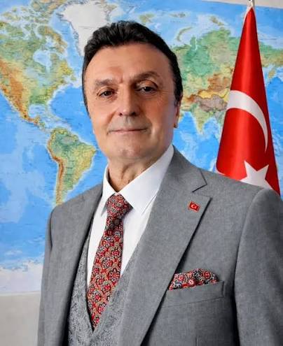 HALIL MERT / Strateji ve Yönetim Uzmani, Emekli Yarbay / Türkçülük Günü'nün Ardindan..