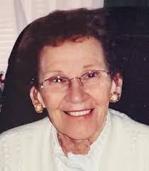 Julie Osier's Instagram, Twitter & Facebook