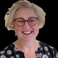 3000+ "Maisy )" profiles