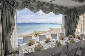 We stay 1 night at royal chulan cherating, enjoy local food, nice and clean environment for kids. Royale Chulan Cherating Villa Cherating Aktualisierte Preise Fur 2021