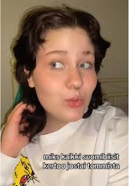 who's tommi now? eka frontside ollie ja sit tää?? @BENJAMIN @Robin Packalen  #suomi #suomimusiikki #benjamin #robinpackalen #tommi #benjamintommi  #tommibenjamin