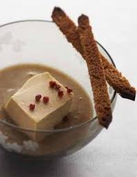 Veloute Au Foie Gras Pour 10 Personnes Recettes Elle A Table Recette Veloute Au Foie Gras Alimentation Recette