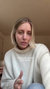 Heidi Carrillo's Instagram, Twitter & Facebook