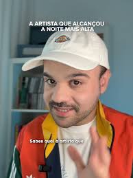 🎶 Conhecias este recorde de Mariah Carey? E não foi com "All I Want F...