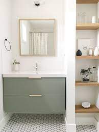 Come Arredare Un Bagno Piccolo Regole Idee E Soluzioni Salvaspazio Gastenbadkamer Badkamerideeen Badkamer