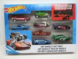 Hot Wheels 9 Car Gift Pack Styles May Vary 2018 Hot Wheels 9 Car Gift Pack Packaging Error Backwards In 2020 Car Gifts Hot Wheels Diecast Cars