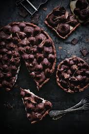 Chocolate Cherry Cake Faire Avec Croute Sans Gluten Chocolat Avec Huile De Coco Et Mi Friandises Au Chocolat Tarte A La Mousse Au Chocolat Entremet Chocolat