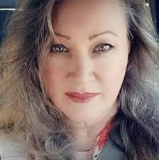 When does the school zone speed limit apply? 🚸 Listen to the answer from  Officer Sabo in this video. If you have more questions, stop by Dutch Bros 