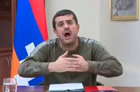 Араик Арутюнян намерен посредником между Пашиняном и Генштабом - AZE.az