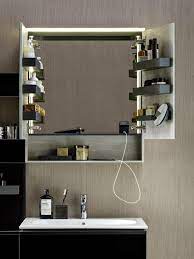 Soluzioni Integrate Per Il Bagno Estetica Piu Funzionalita Cose Di Casa Specchi Bagno Bagno Specchio Contenitore