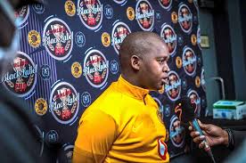 Kaizer chiefs and orlando pirates supporters line ups for calling black label cup. 9vyf0qsqahce8m