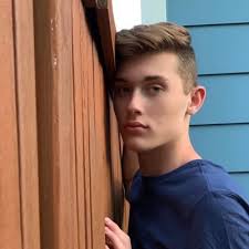 Matthew Arana (@matthewarana6)