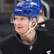 Is Mikael Backlund likely to finish his career playing for the Flames?