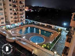 Book damen suites, subang jaya on tripadvisor: Middle Room For Rent At Langat Jaya Condominium Roomz Asia