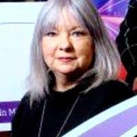 Janis Simpson's Instagram, Twitter & Facebook