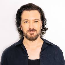 Emily St. Lifer (@EmilyStLifer)