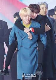 Kim Taehyung Bts Army Ly Idol Kpop Fans V Taehyung Alien Vante Scenary Purple Love Cute Baby Handsome Kim Bts Jeon