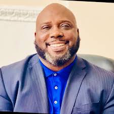 Henry Mcnair's Instagram, Twitter & Facebook