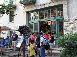 A stay at hotel valencia riverwalk places you in the heart of san antonio, steps dining options at the hotel include a restaurant and a coffee shop/café. 20 Amazing Romantic Restaurants On San Antonio Riverwalk