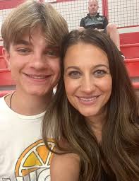 Emily Overby Helton (@_emily.helton_) • Instagram photos and videos