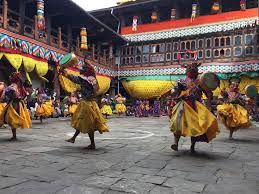 Im norden bhutans befindet sich der jigme singye wangchuck nationalpark, der. Bhutan Sehenswurdigkeiten Geheimtipps Check24
