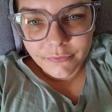 Niemand kocht so gut wie Mama, aber mit unserer Küchenmaschine mit WLAN  bist du schon sehr nah dran! ;-) ▻ Unsere Angebote:  https://www.hofer.at/de/angebote/ab-montag-22102018/