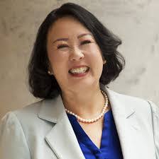 Karen Kwan's Instagram, Twitter & Facebook