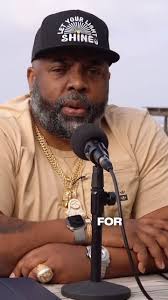 About last night! It was like a family reunion! Old and new friends.  Celebrating @1500ornothin at the @1500soundacademy with the founder  @rance1500 my little bro 😎 that I'm so proud of !