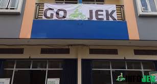 Namun sekarang anda cukup datangi kantor gojek depok ini untuk melakukan pendaftaran. Kantor Gojek Serang Terbaru 2021 Alamat Nomor Telepon Infojek
