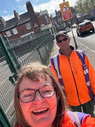 7 Pudseyshire Wombles ventured into the unknown today and did the bottom of  Tong Road in Wortley all around Green Lane and the shops and flats, what an  adventure! 🤣💜🎉 Thanks to