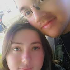 What are some good restaurants in Pensacola, Florida with non-seafood  options?