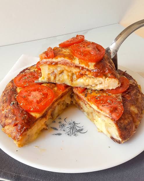 Tortilla de papas a la napolitana - Diario Río Negro
