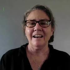 Laurie Emery's Instagram, Twitter & Facebook