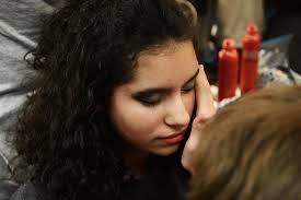 Rock Bridge, Battle show choirs give back through charity performance