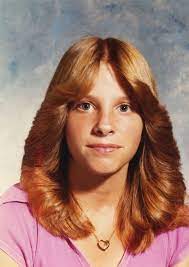 gefiederte frisuren aus den 70ern neue frisuren 70er jahre frisur feder haar 70s haar