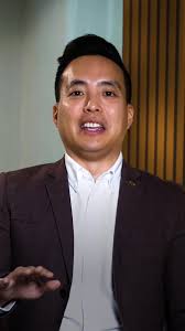 Workplace horror stories with #Loot’s creators Alan Yang and Matt Hubbard.