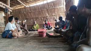 Desa syuru, begitu tepatnya tempat rumah bujang terdekat dari agats, ibukota kabupaten asmat. Yonatan Pandu Kristanto