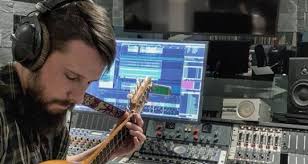 Mixing & Mastering Engineers, Producers & Songwriters who worked with Paris  Fashion Week