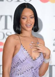 Black hair color ideas and inspiration from top celebrities. Celebrities With Black Hair 2020 Raven Haired Beauties At The Top Of Their Mane Game Stylecaster