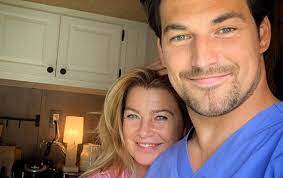 Der sender zeigt die 350. 1 Foto Grey S Anatomy Staffel 16 Langere Auszeit Fur