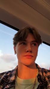 Max Martin's Instagram, Twitter & Facebook