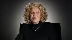 Carol Davis presents Hall of Fame head coach Tom Flores ...