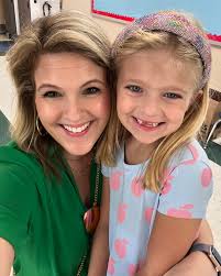 Chandler met her new teachers, met new friends, was ecstatic to see her old  friends, loved