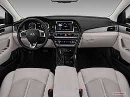 The hyundai sonata was redesigned for the 2015 model year. 2018 Hyundai Sonata 418 Interior Photos U S News World Report