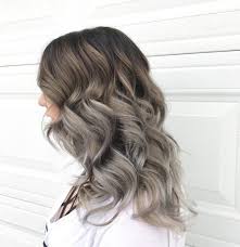 If you look at the colors of baling hair, in 2021, aside from the ombre, the hair color is the color shifts that the celebrities often use. 12 Prettiest Brown Ombre Hair Ideas Of 2021