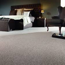 It bites into the carpet with sharp prongs on one end and has a brace that fits against the opposite wall, allowing you to stretch the carpet in the largest areas of the room. Affordable Wall To Wall Carpets Dubai Abu Dhabi Uae 2021
