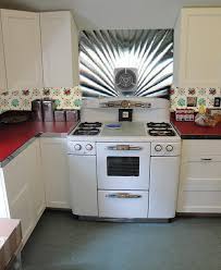 46+] wallpaper backsplash behind stove