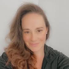 Joni Leigh Cole (@jonileighcole)