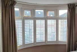Not only are café style shutters a beautiful expression of taste and flair, they're also a smart and practical way to block out unwanted attention from the pavement outside. Final Touch Blinds Shutters Cafe Style Shutters Southampton Eastleigh