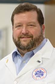 McCurdy Studies Whether Kratom Can Reduce Opioid Withdrawal, Ease Pain